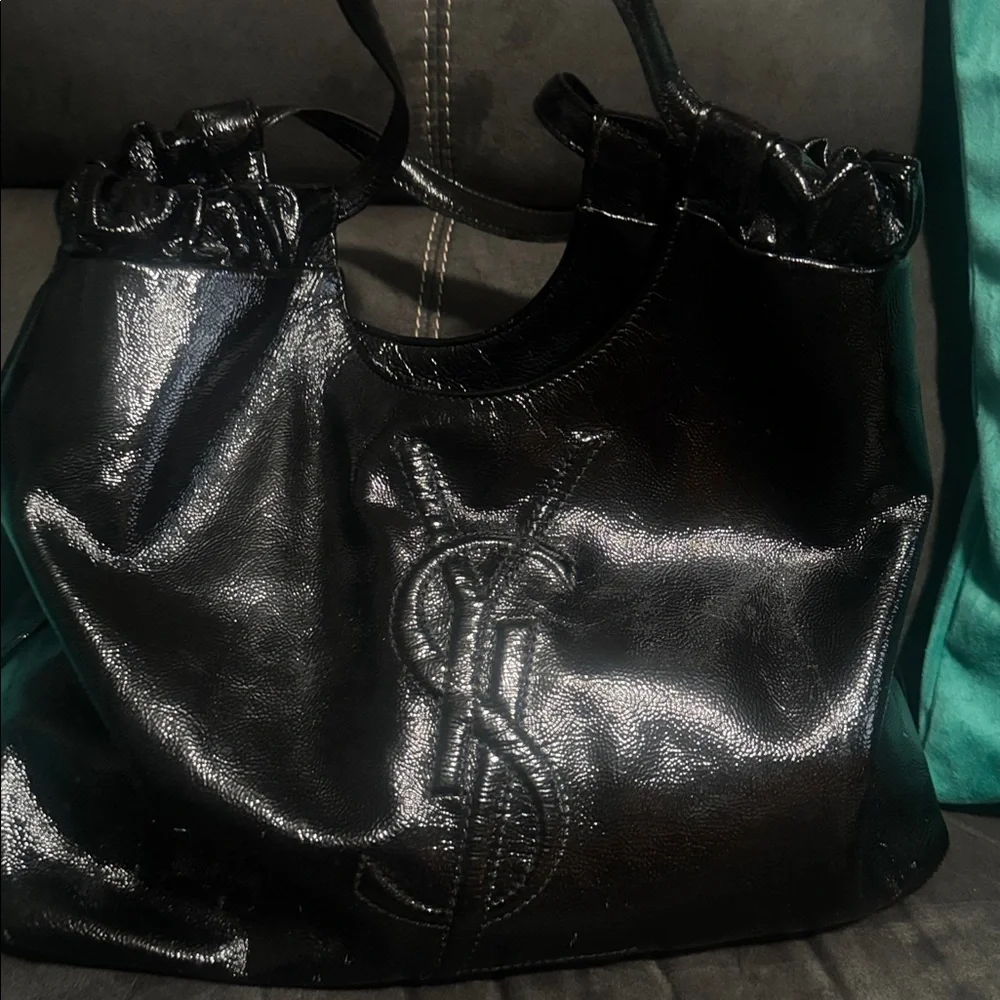 Yves Saint Laurent Shiny Black Tote - Picture 2 of 5
